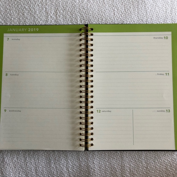 Gray Floral 2018-2019 Planner - Picture 8 of 8